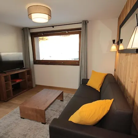Neuf Avec Balcon, 2 Chambres, 2 Sdb Et Parking Au Coeur Des Saisies - Fr-1-293-272 Hauteluce